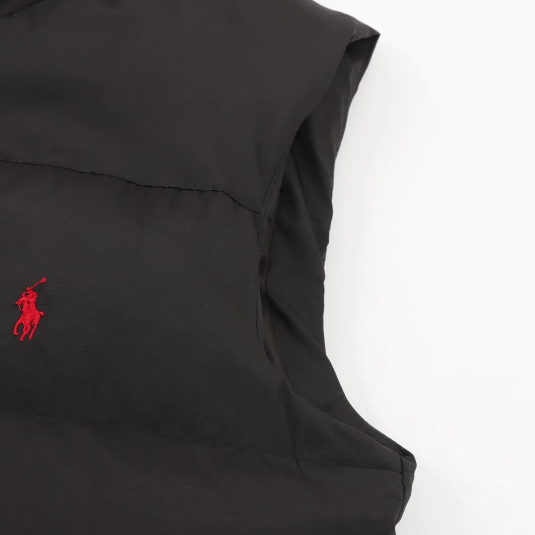 🅿️720 RALPH LAUREN/Ralph Lauren 24FW R51 pony logo embroidered down vest-paint black/matte black/matte navy Full of high-end look and feel, simple but not simple. Whether it is the fabric material or the overall outline, it has both fashionable styling and good cold-proof effect, and brings a comfortable wearing experience and feeling. It can concave shape and keep warm, three-dimensional and full, highly practical, filled with white duck down inside, same style for men and women, three-label customized accessories SIZE: M-XXL